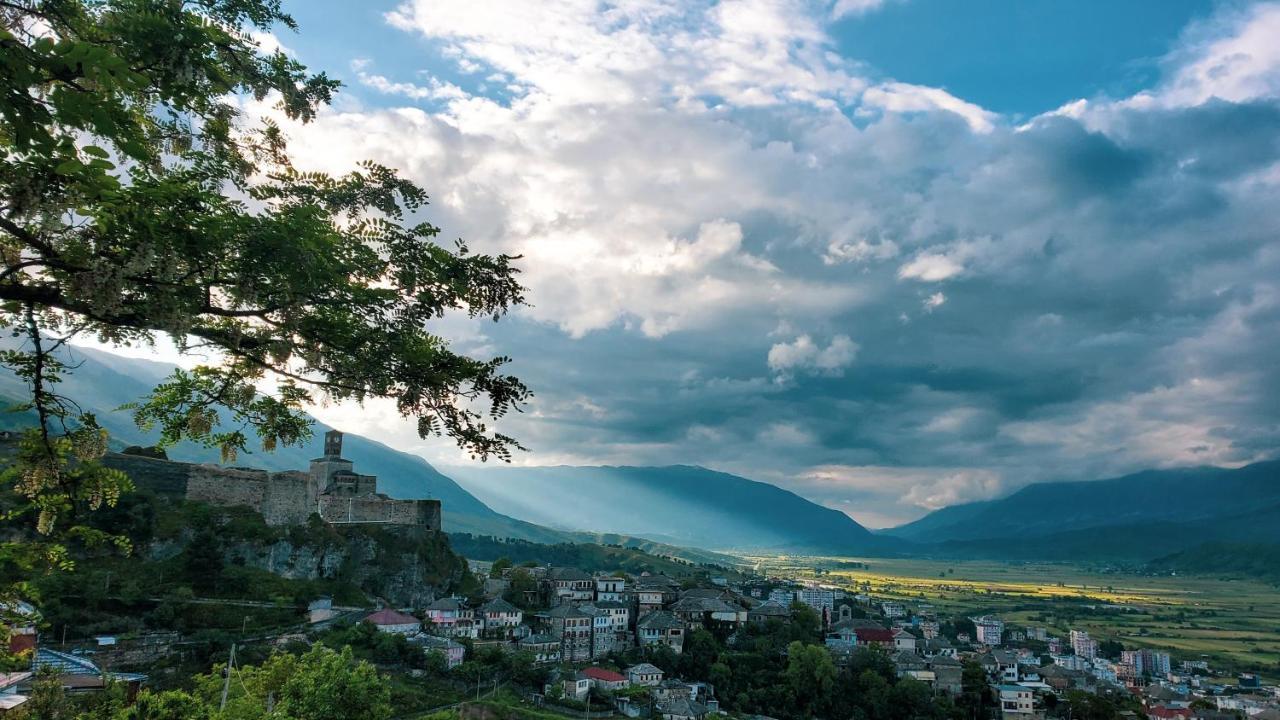 Clockwise Guestrooms Gjirokastra Zewnętrze zdjęcie